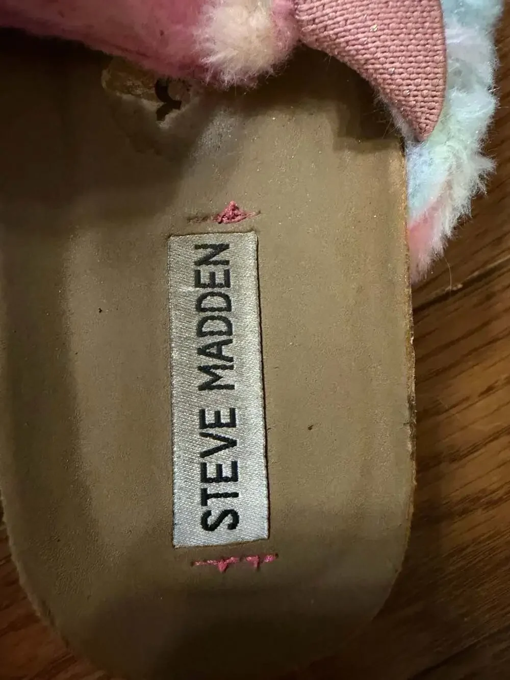 Steve Madden KATHY Kids Tie-Dye Faux Fur Platform Slingback Slippers